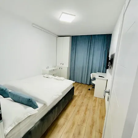 Londof Stylish Apartment