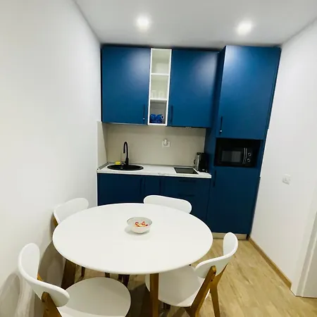 Londof Stylish Apartment *